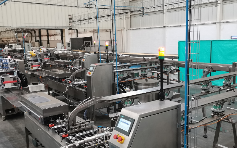How to Pick an Auto Packaging Machine: Cut Costs & Grow