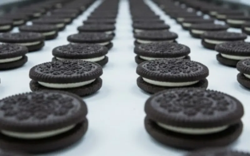 Small but Mighty: The Specific Challenges of "Mini" Sandwich Biscuits Small but Mighty: The Specific Challenges of "Mini" Sandwich Biscuits