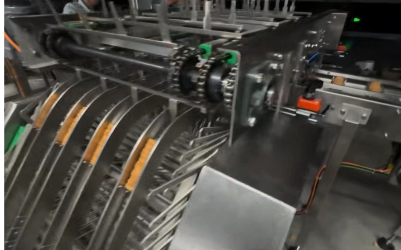 Revolutionizing Biscuit Production: The Ultimate Automatic Tray Packaging Line Solution Revolutionizing Biscuit Production: The Ultimate Automatic Tray Packaging Line Solution